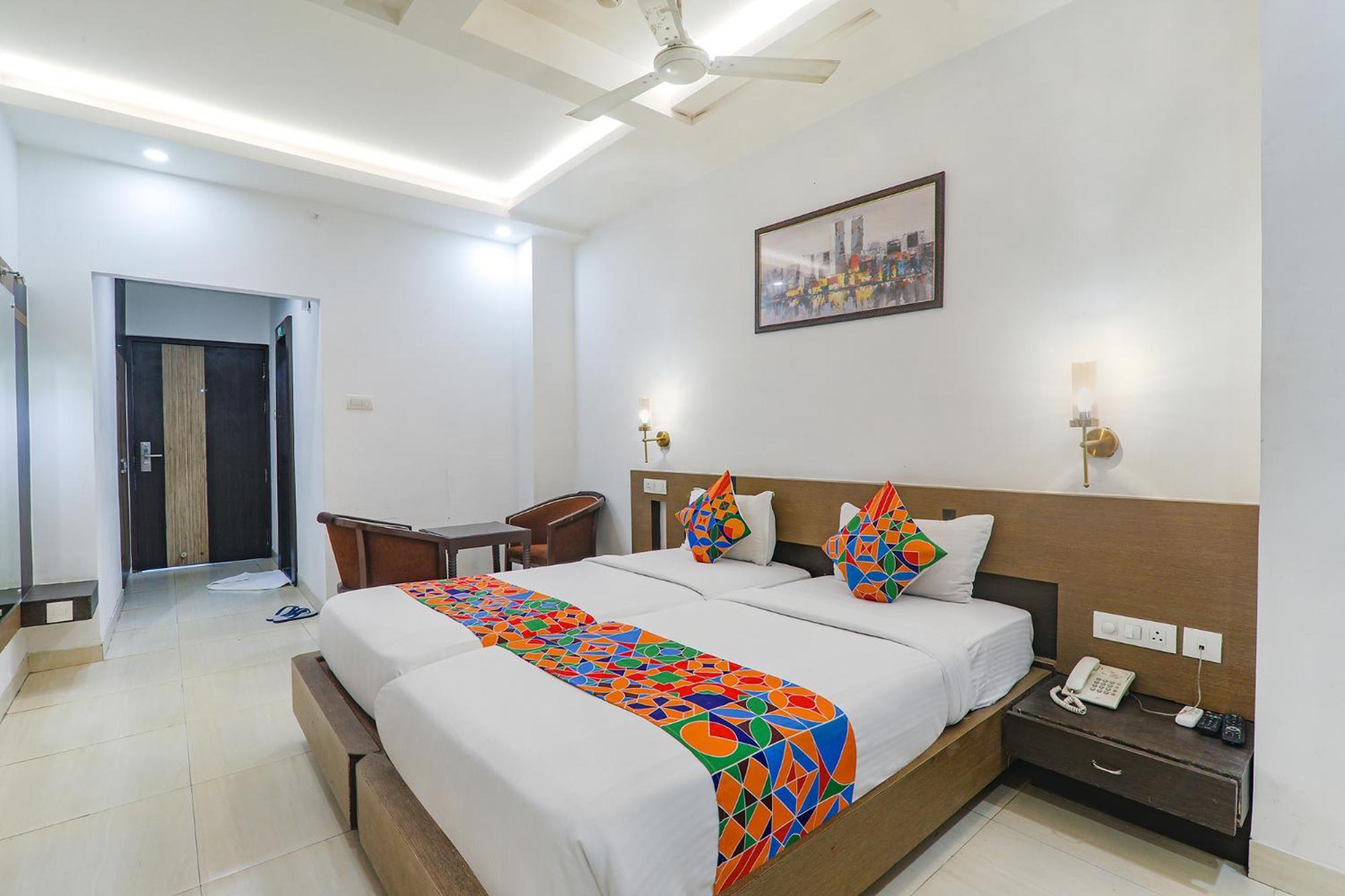 Fabhotel Prime The Continental Lucknow Eksteriør bilde