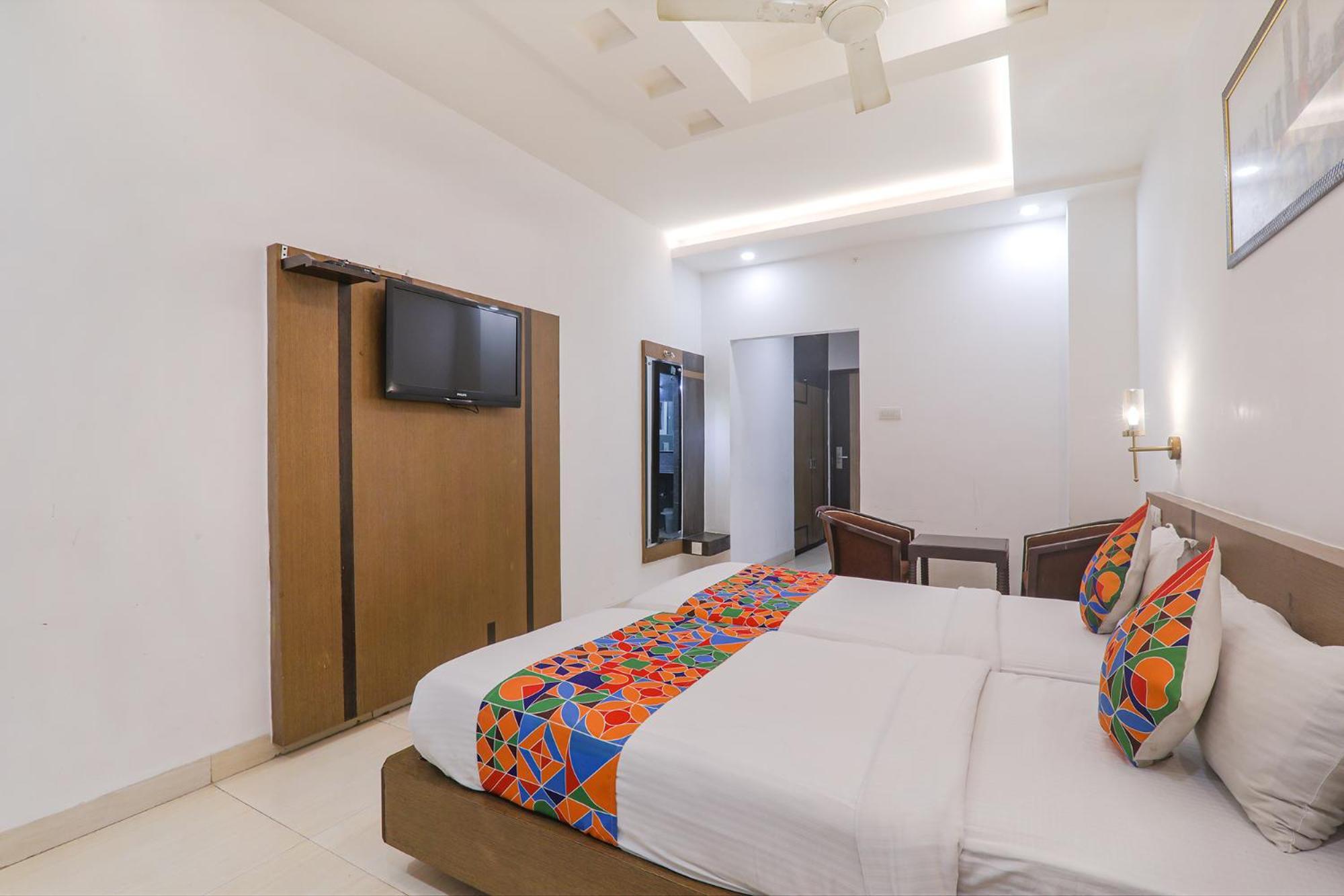 Fabhotel Prime The Continental Lucknow Eksteriør bilde